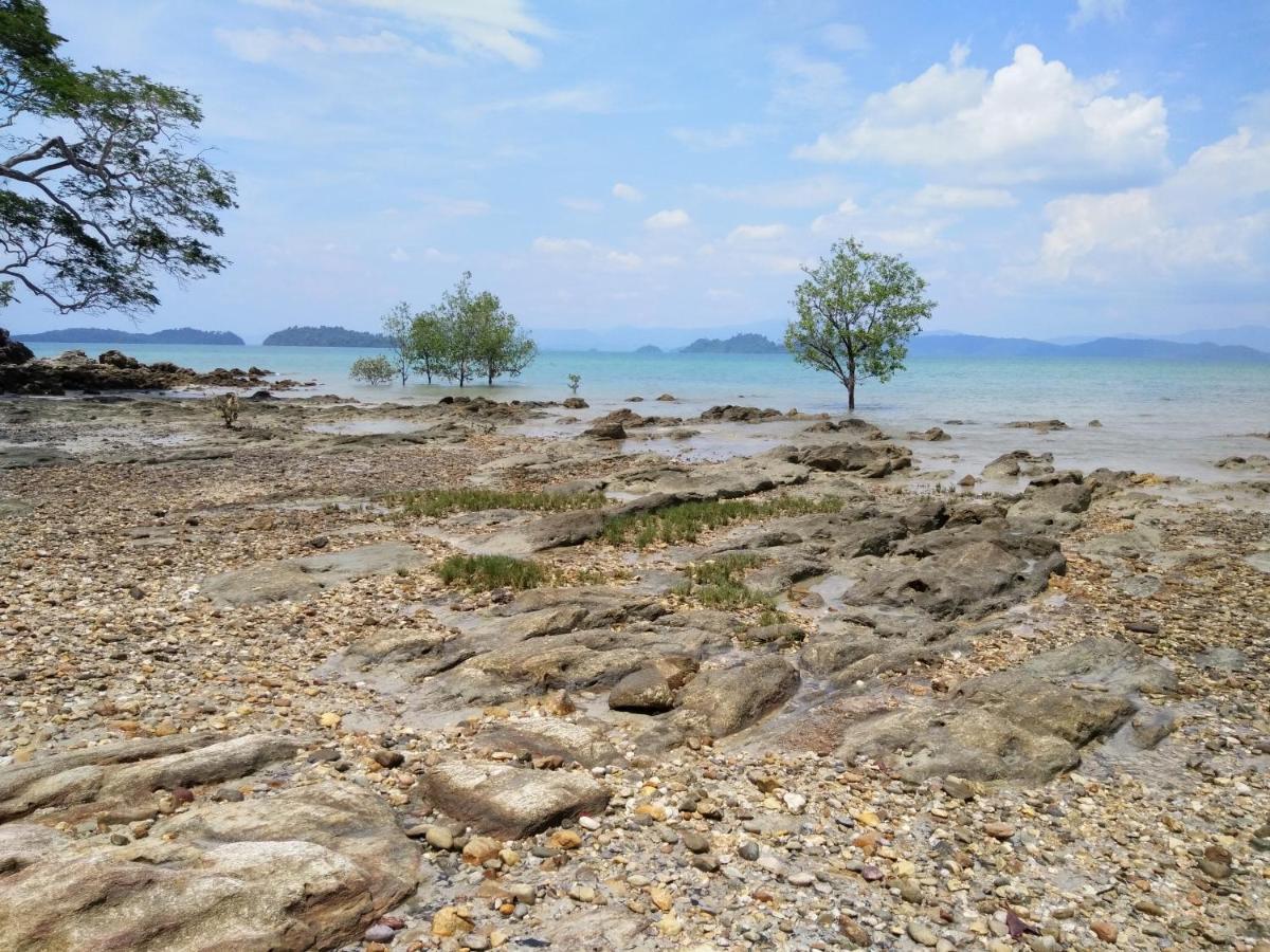 Jansom Bungalow 2 パヤム島 エクステリア 写真